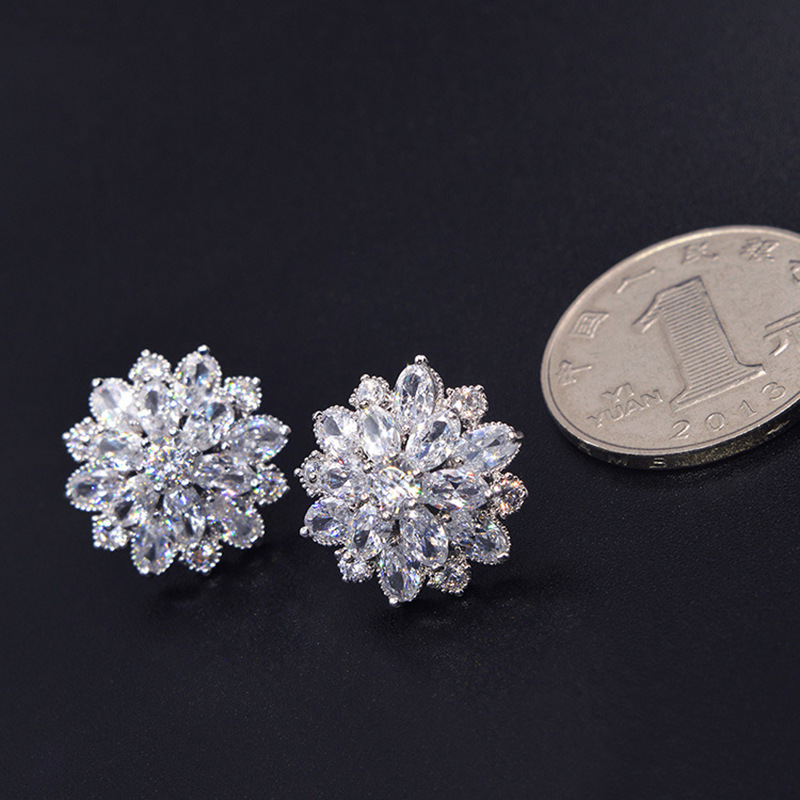 Big Flower Lab Brincos de Diam - Statement Earrings Oversized avaliação e preço
