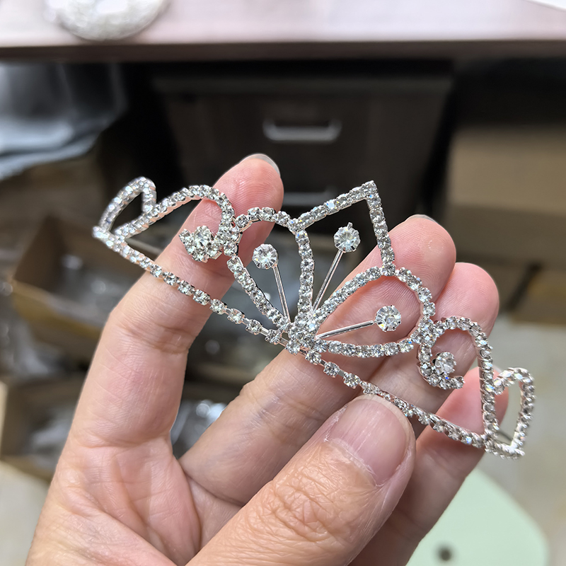 Coroa de Noiva em Cor Prata co - Women Accessories Aesthetic avaliação e preço